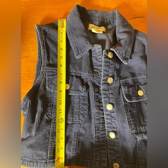 Basic Concepts Corduroy Vest - Picture 5 of 6